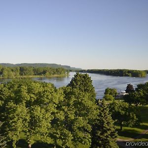 Queen Room Two Queen Beds River View Pet Friendly